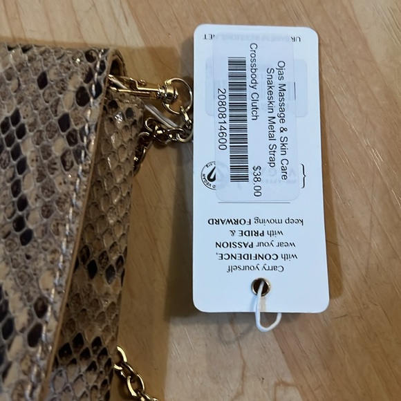 Snakeskin pattern crossbody clutch NWT - Picture 6 of 6